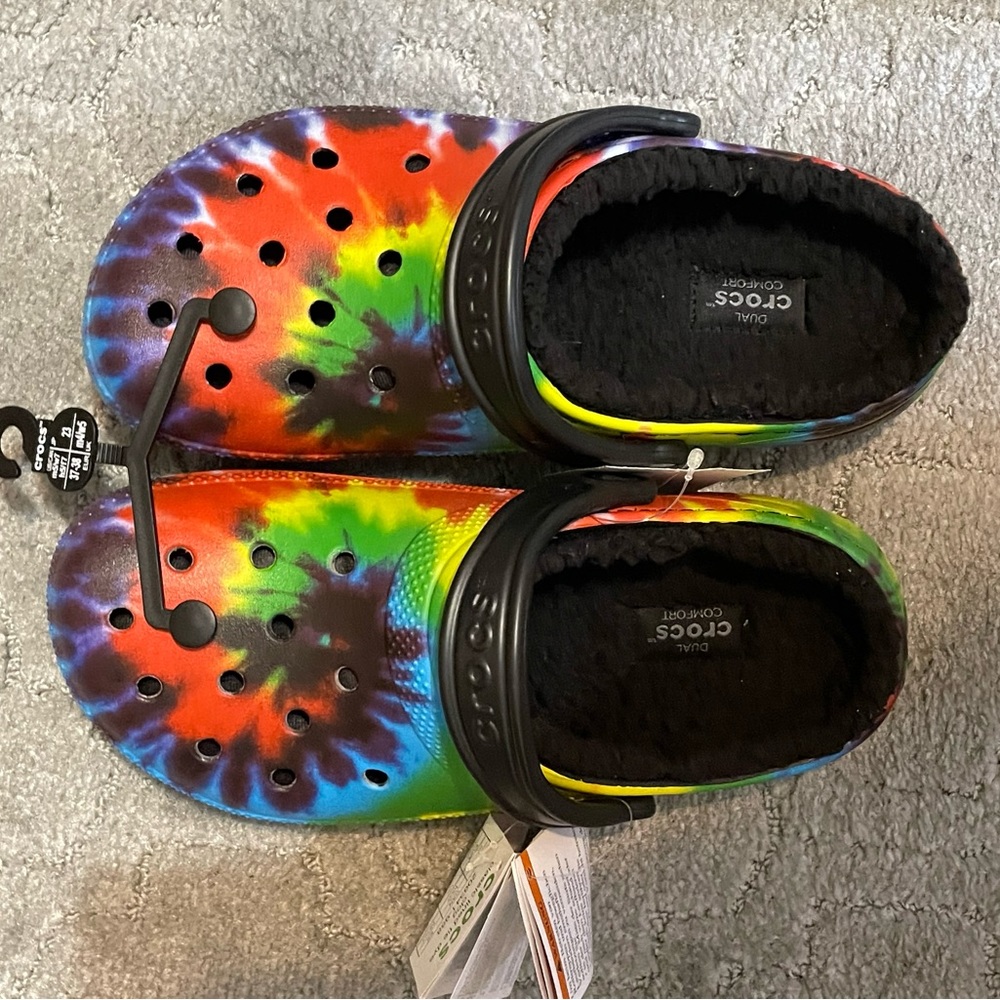 Crocs